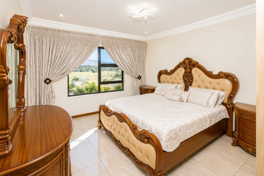 5 Bedroom Property for Sale in Xanadu Eco Park North West
